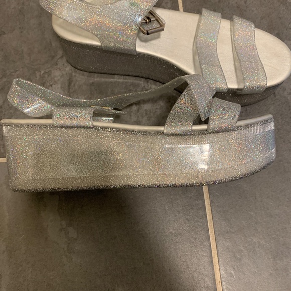 10 • Sparkly Platform Sandals - Picture 3 of 4